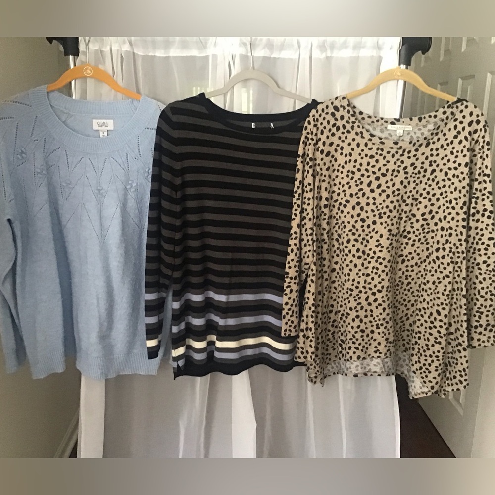 3 womens sweaters 1x